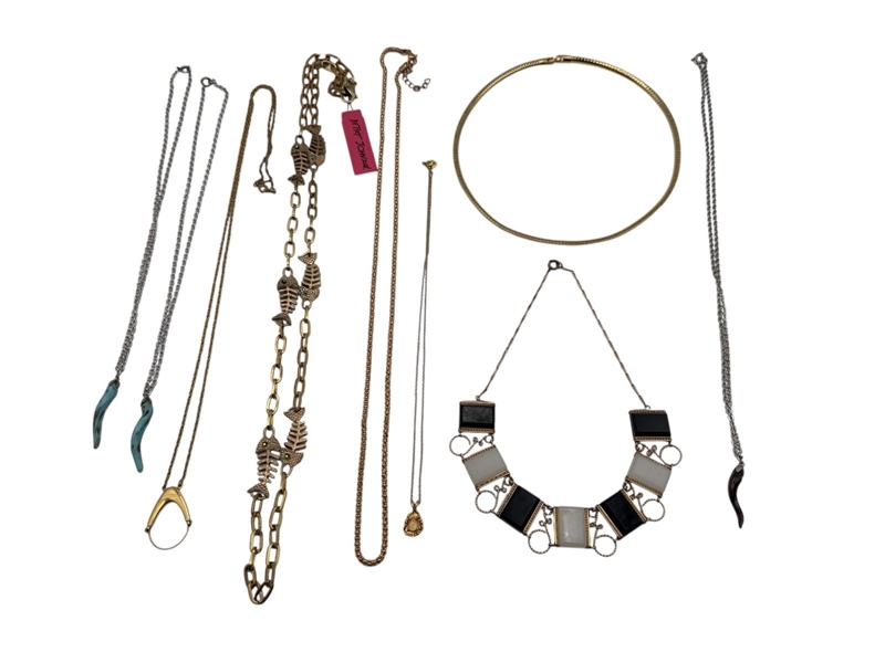(9) Vintage Costume Necklaces