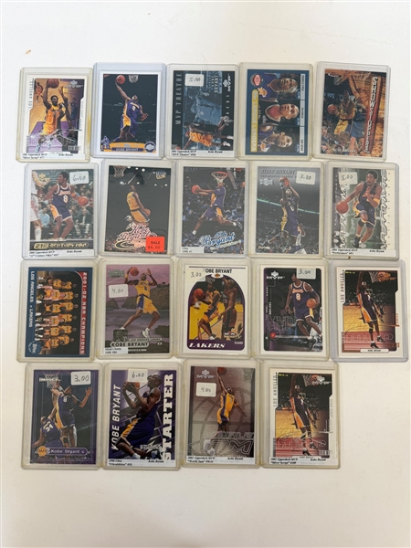 (19) Kobe Bryant Basketball Cards