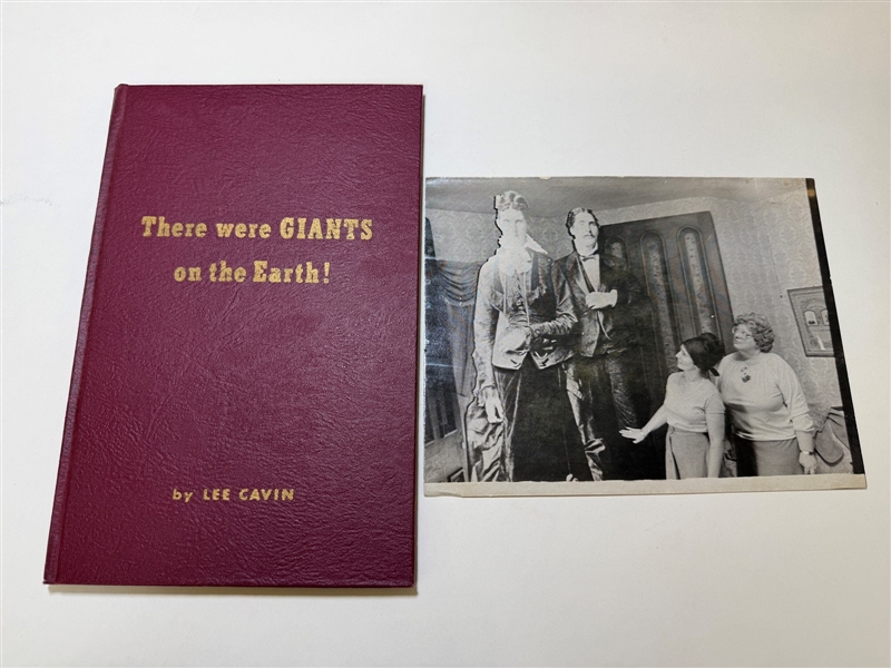"There Were Giants on Earth" by Lee Cavin 1959 First Edition with Original Photo