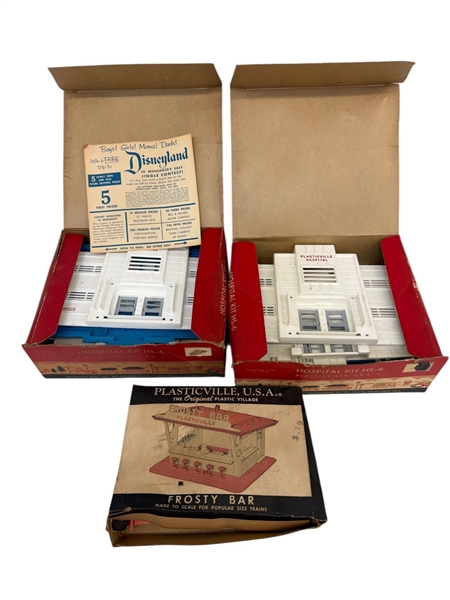 (3) Vintage Train Accessories: Plasticville, Bachmann Brothers