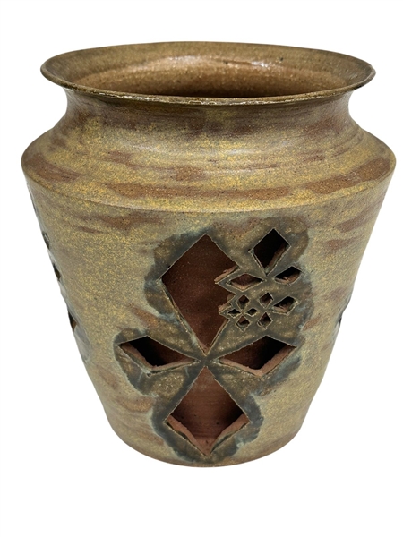 Mentor Pottery Cased Vase