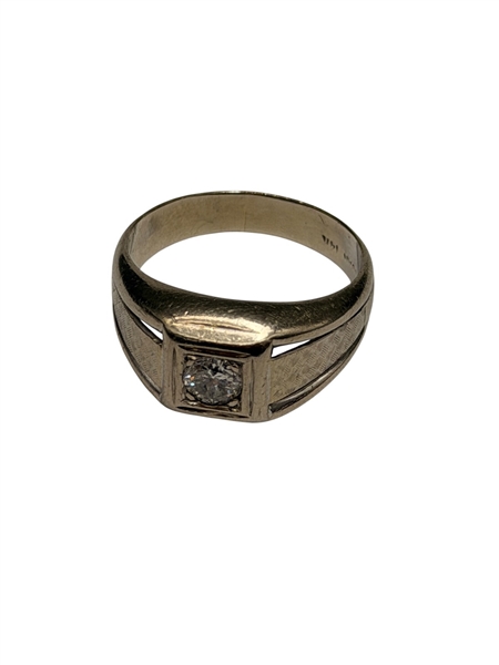 14k White Gold Ring with Solitaire Diamond
