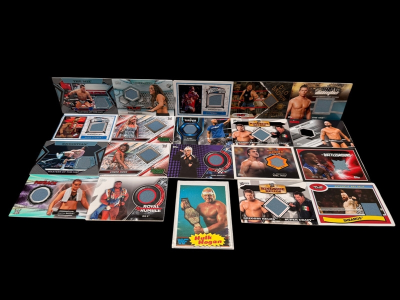 (19) Material Wrestling Cards (1) 1985 Topps WWF Hulk Hogan