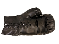 Sugar Ray Leonard Everlast Black Autographed Boxing Glove Schwartz Sports Authority COA