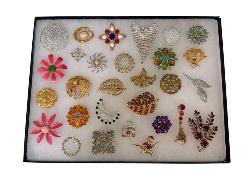 Group of Signed Costume Jewelry Brooches (29)